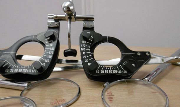 Control de la Presbicia en Las Rozas: Opticalia